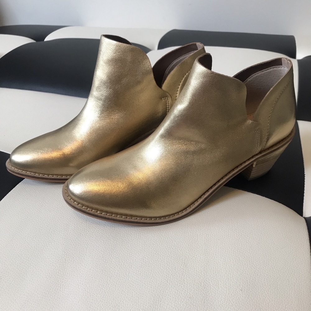 KELSI DAGGER Brooklyn Bootie NWOT